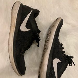 Nike black shoes